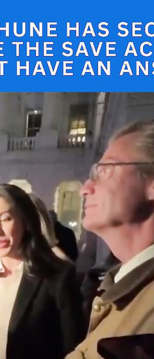 Political Memes (21)